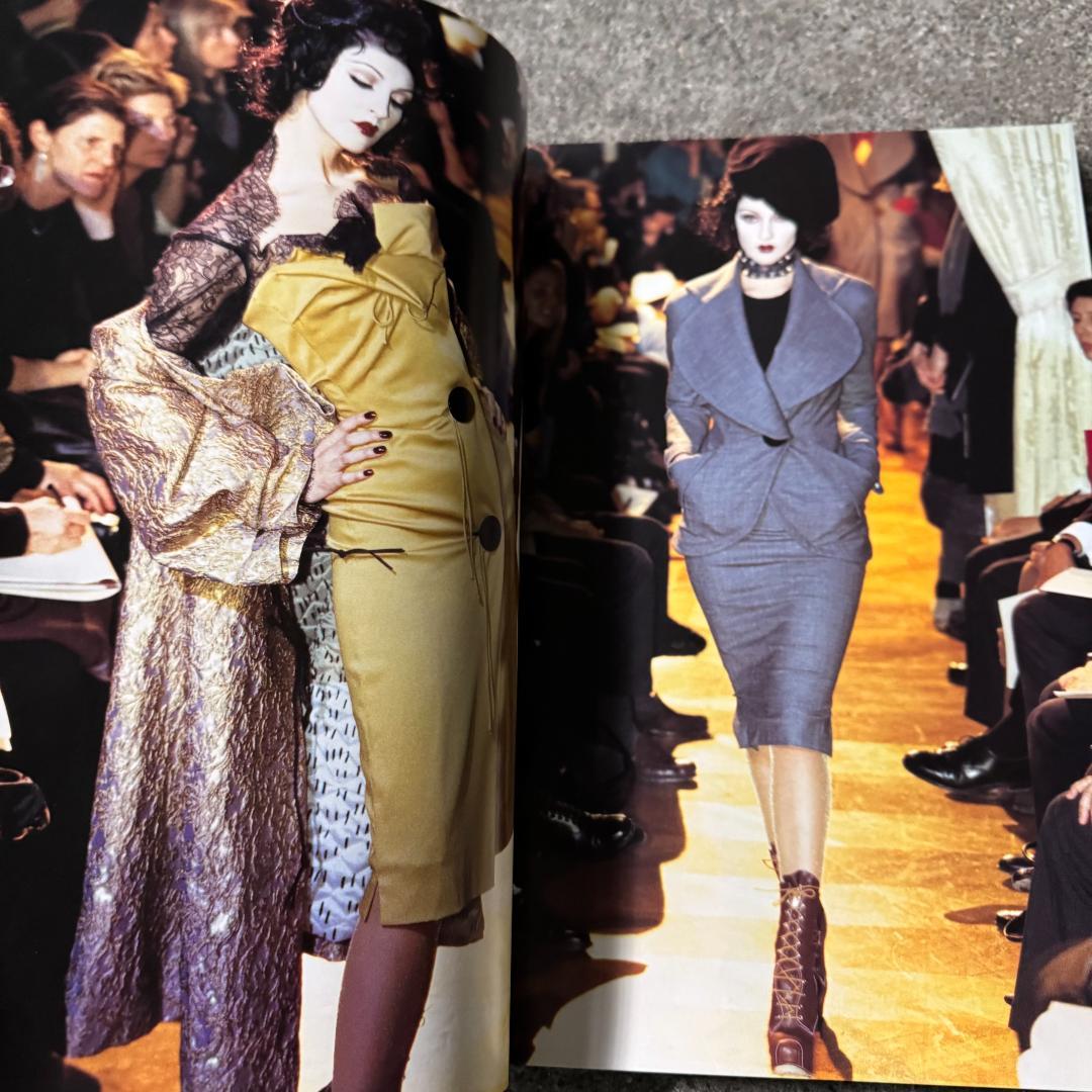 gap COLLECTIONS 1998AW PARIS ガリアーノ劇場