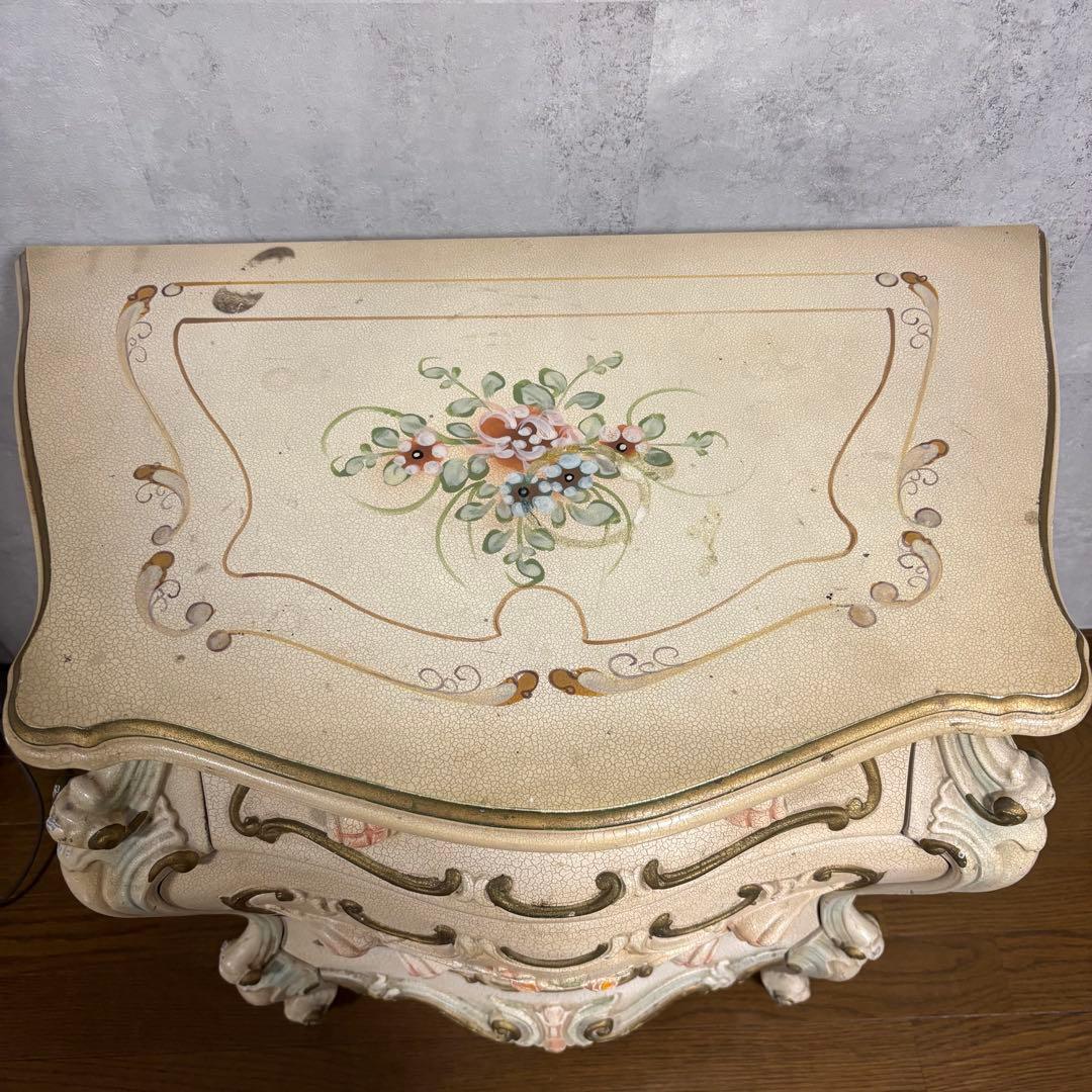 ロココ調　アンティーク　バロックスタイル 3段引出しチェスト　猫脚