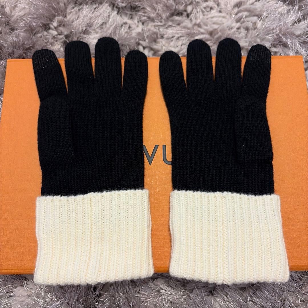 ルイヴィトン　手袋　LVヘッドライン　美品