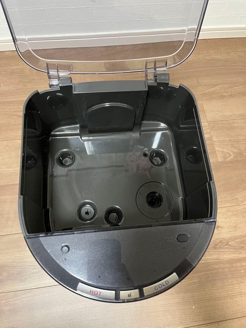 every frecious mini卓上型ウォーターサーバー