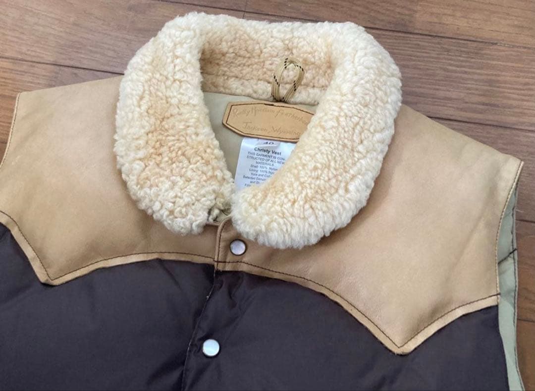 Rocky Mountain Featherbed ダウンベスト 40 ブラウン