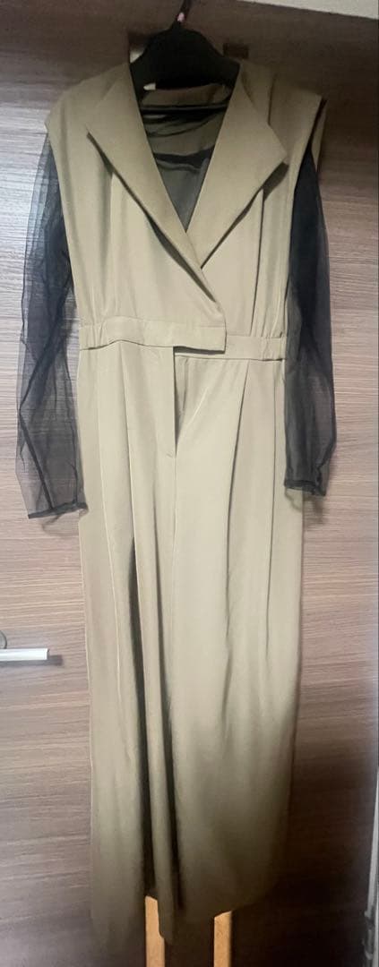 オールインワンパンツ