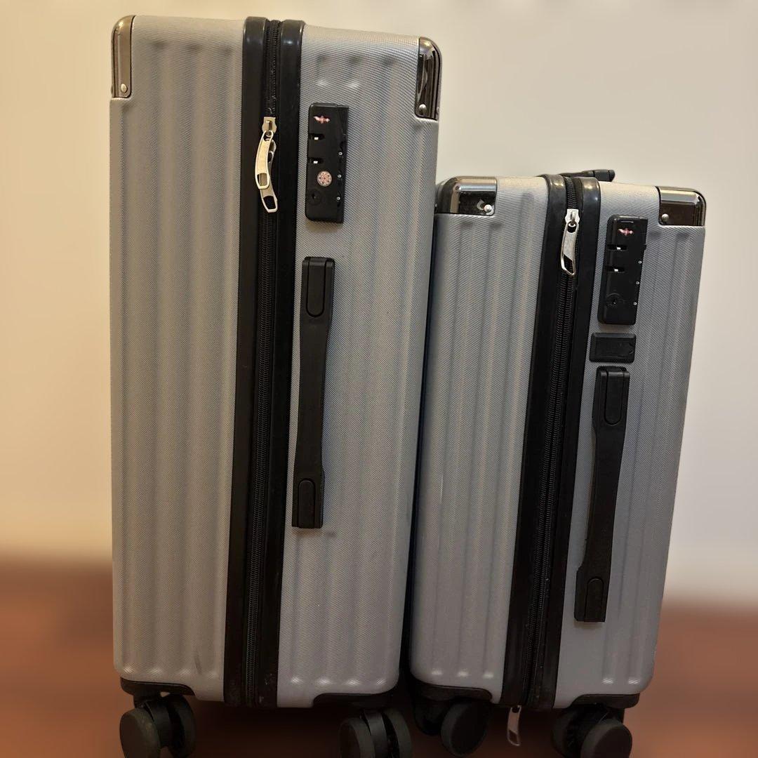 スーツケース　Sサイズ•Mサイズ