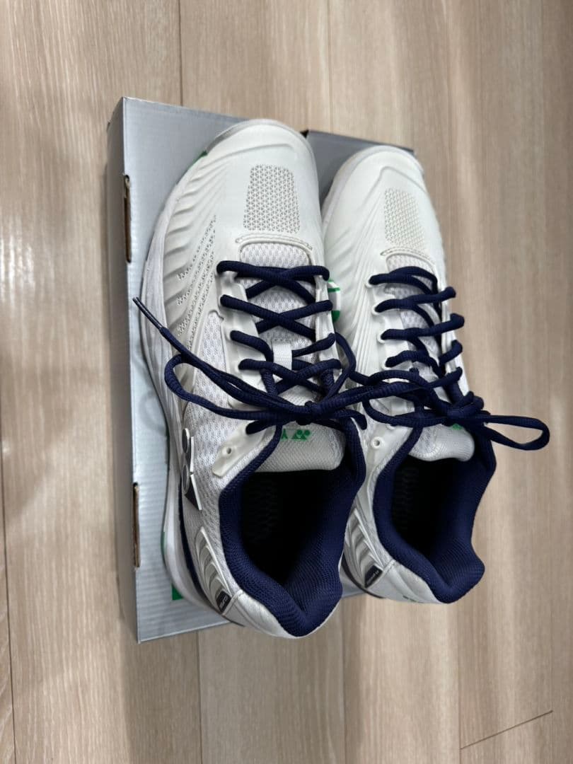 YONEX パワークッションエクリプション4 27.5cm美品