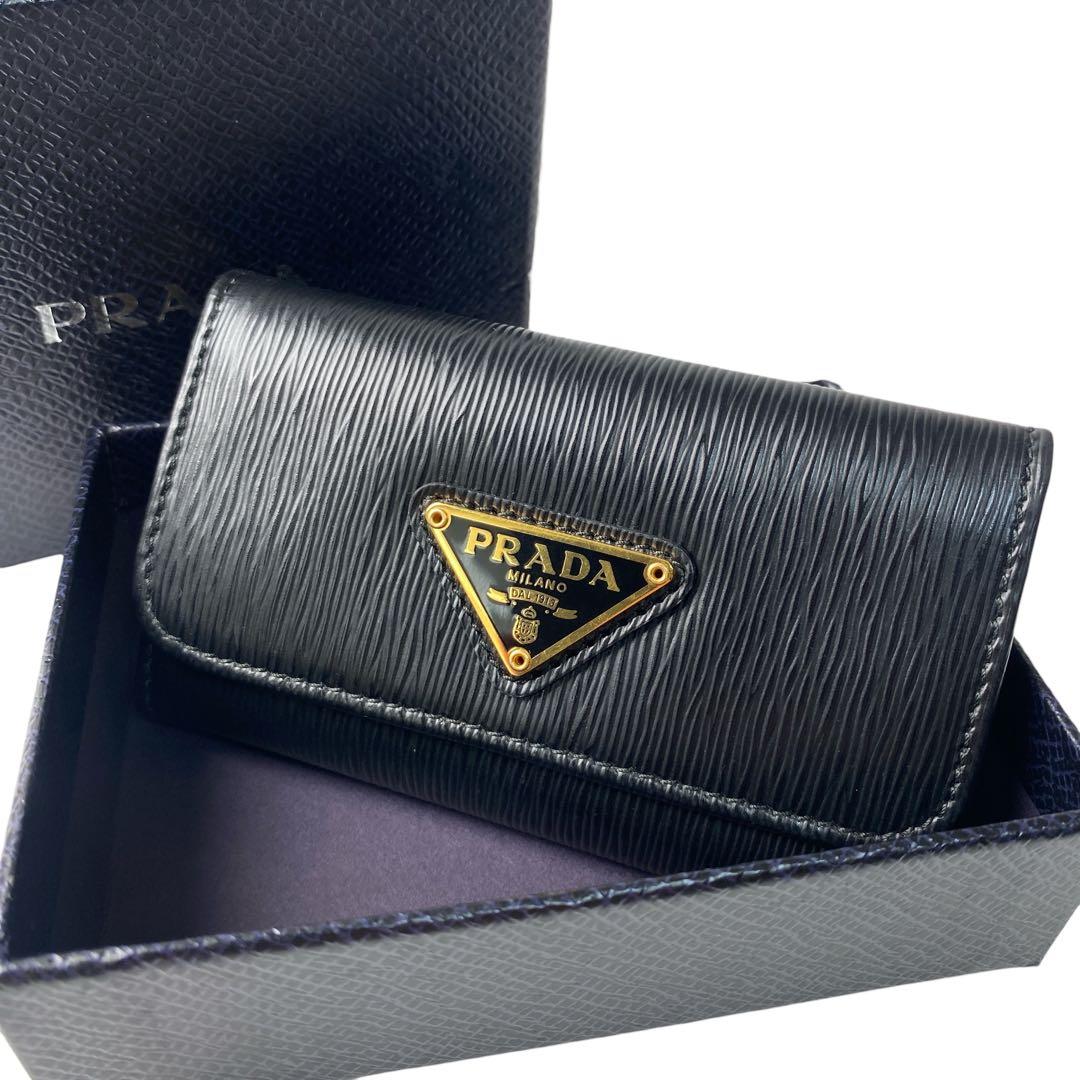 美品 プラダ PRADA 4連 キーケース 三角ロゴプレート ブラック