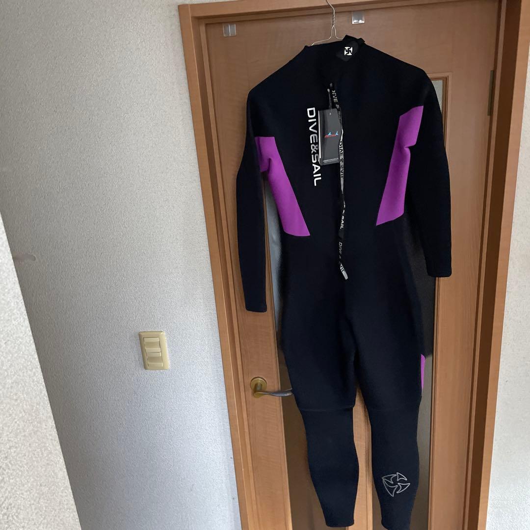 DIVE & SAIL フルスーツ 黒/紫 未使用タグ付き　サイズL