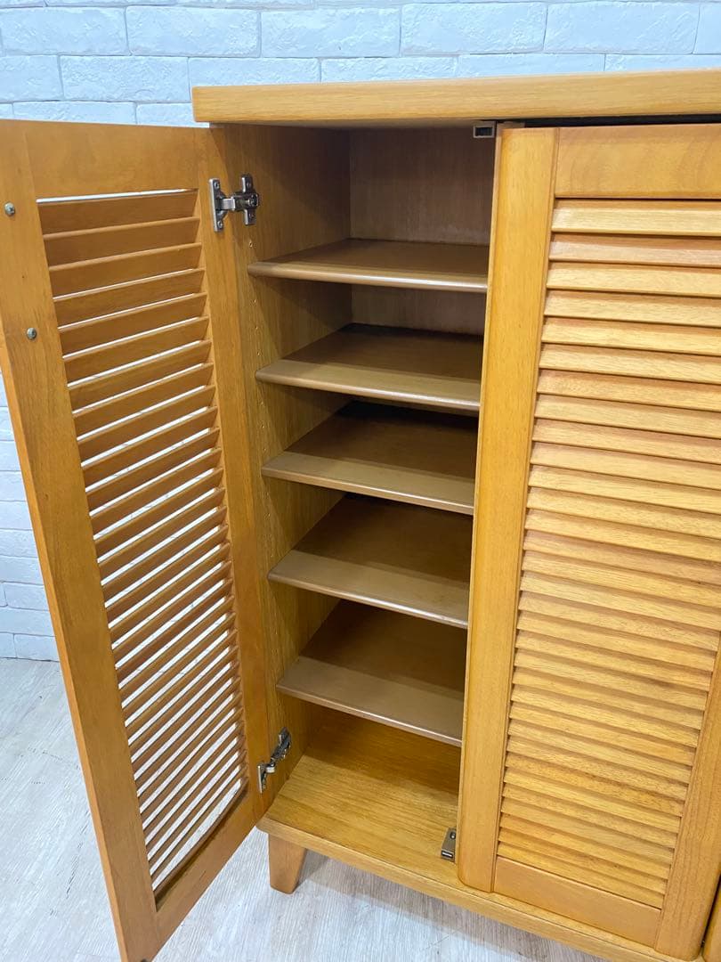 【東京都内23区配送無料】ルーバー　シューズボックス　靴箱　下駄箱　収納　玄関