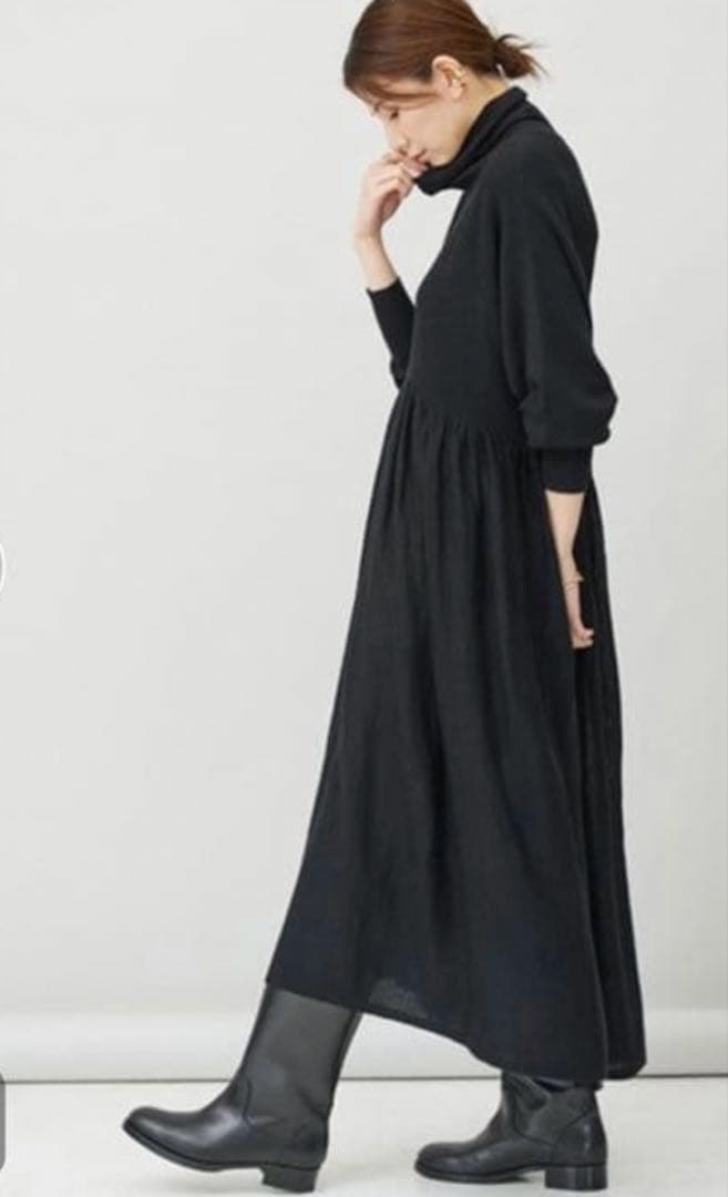 ブ*ー様 Curensology ウールハイネックギャザーワンピース