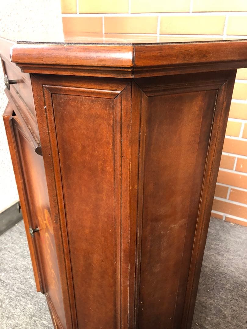 ヨーロピアン　イタリア　チェスト　ロココ調　アンティーク調　花台　木性　茶色