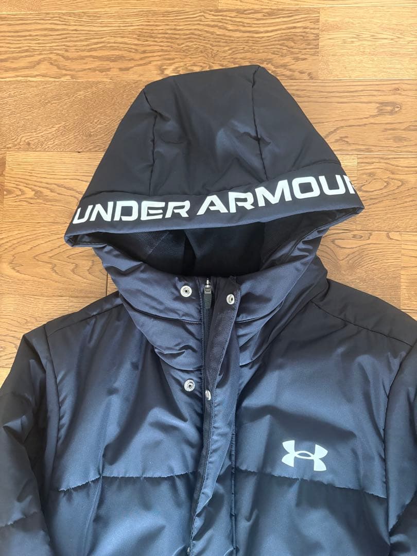アンダーアーマー　UNDER ARMOUR ベンチコート