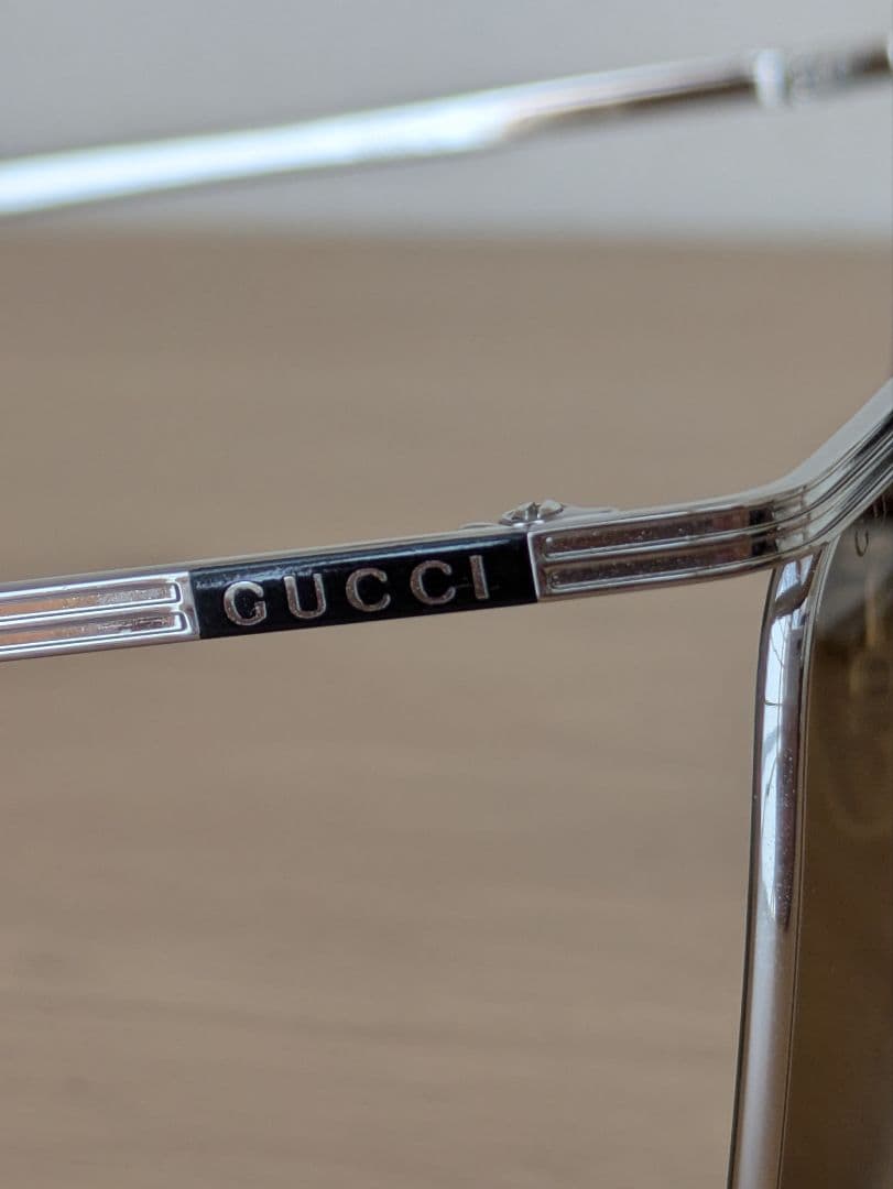 1月25日までの出品【新品・未使用】GUCCIサングラス