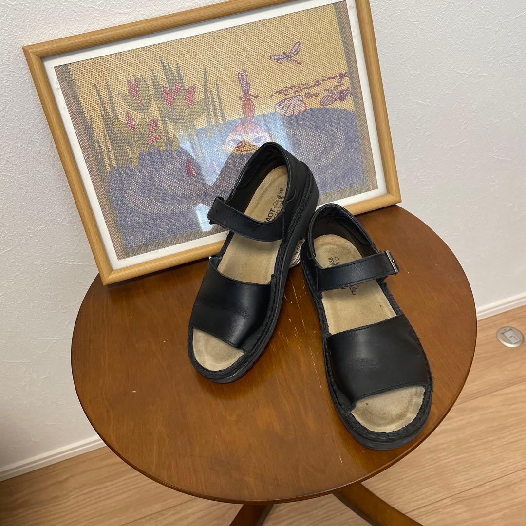 NAOT ブラックサンダル 38