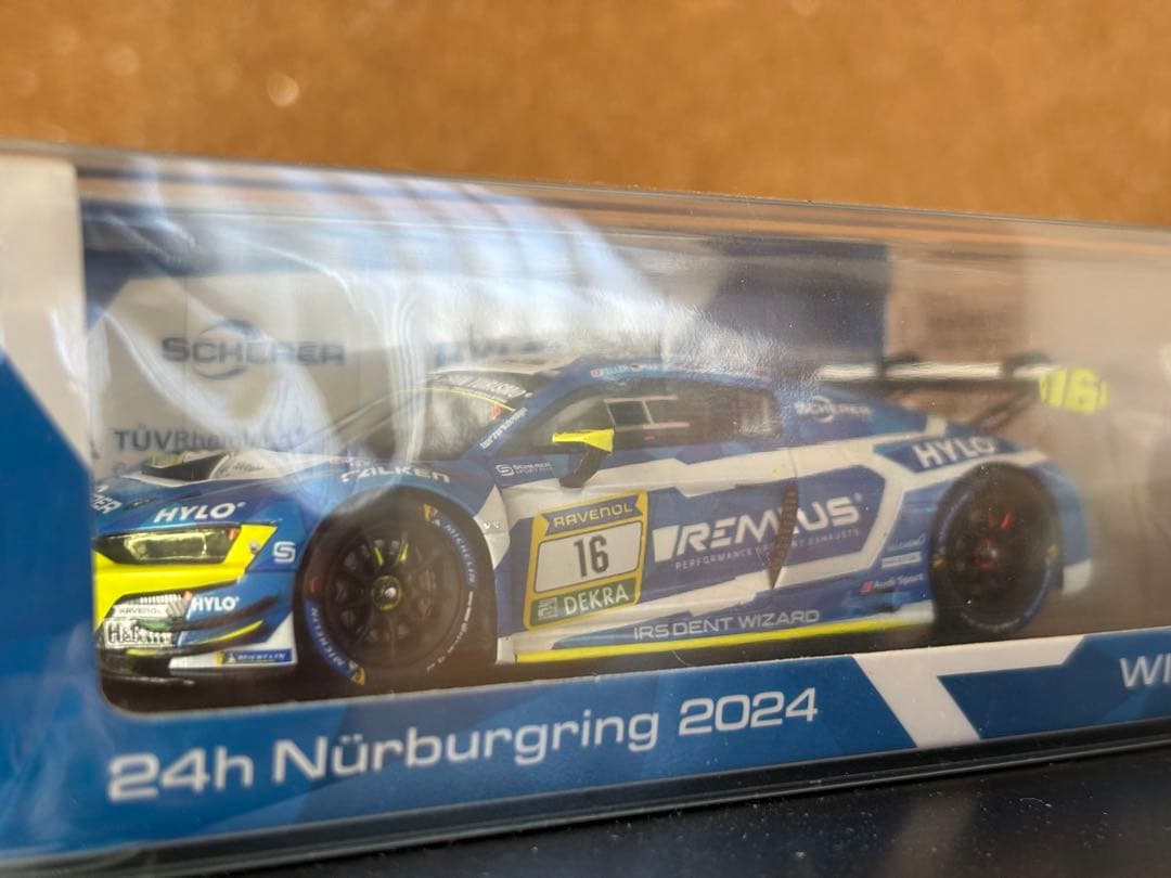 スパーク Audi R8 LMS GT3 シェラー特注 24ニュル優勝!!