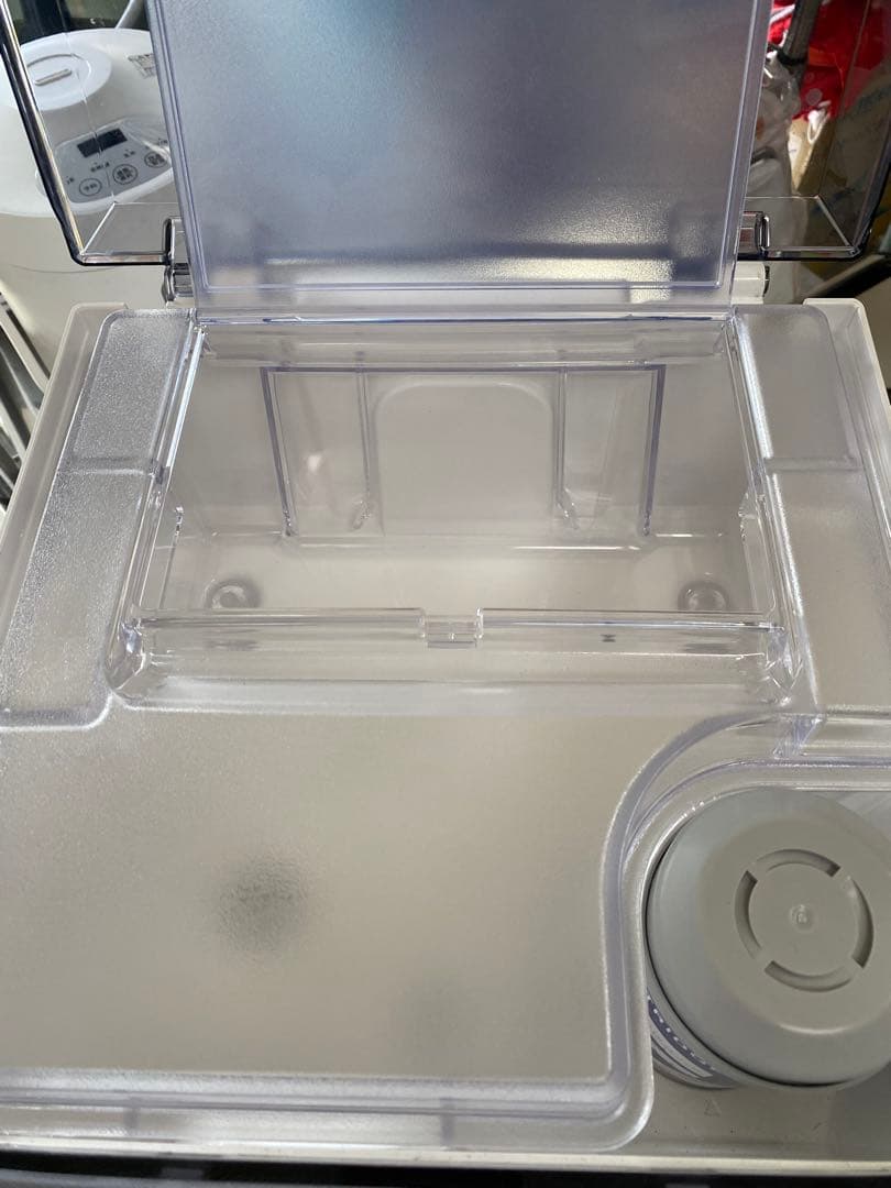 【Y…】【浄水器★美品★】エブリィフレシャス　tall ホワイト　スタンド