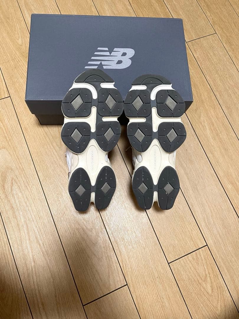 【専用】ニューバランス　9060 スニーカー　U9060ECA 90/60