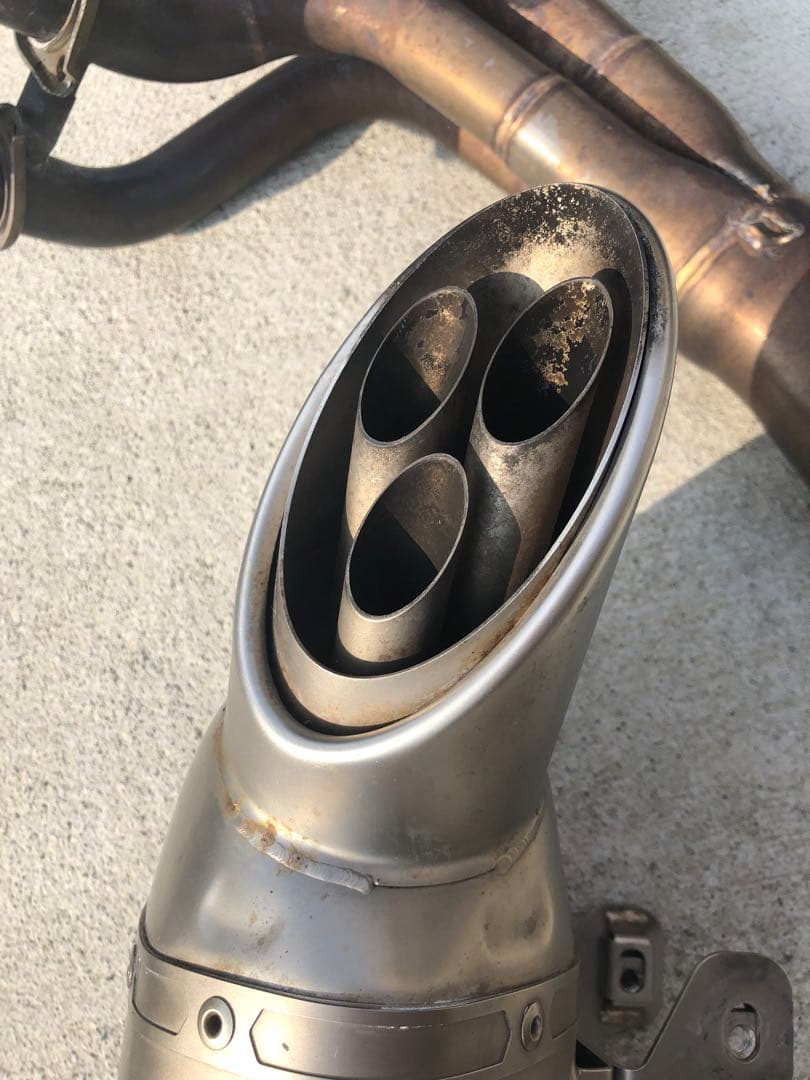 MT-09 14-20 アクラポビッチ フルエキ マフラー