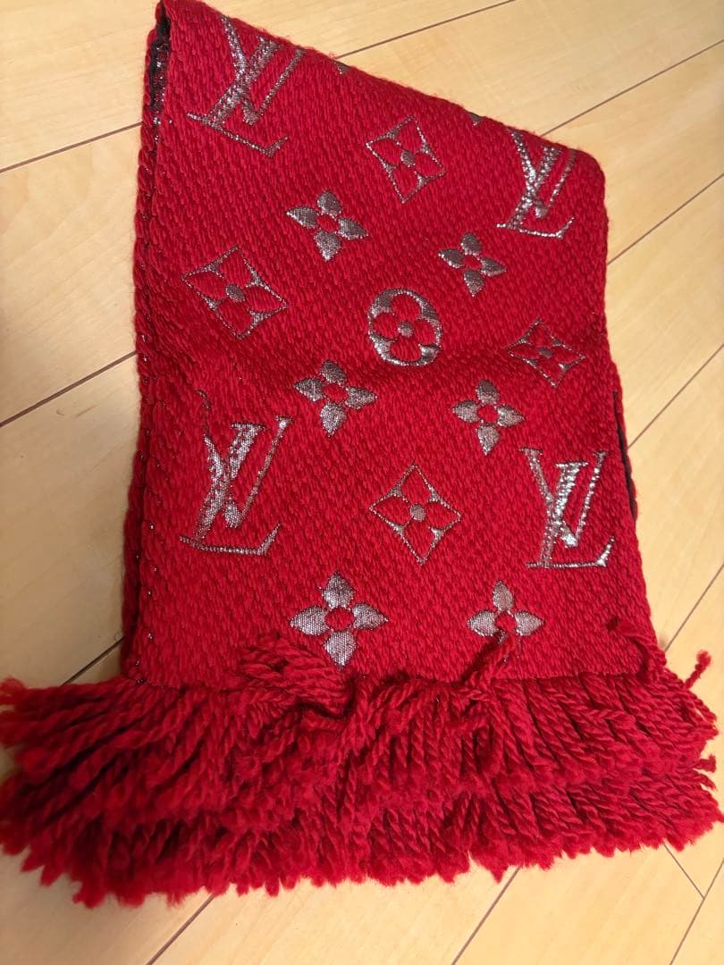 Louis Vuitton レッド マフラー フリンジ付き
