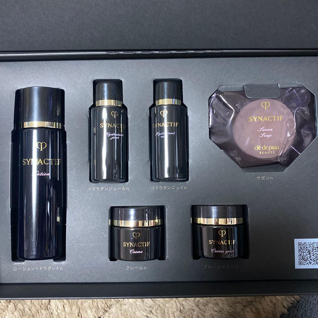 非売品　クレ・ド・ポー　ボーテ【シナクティフ】特製サイズキット
