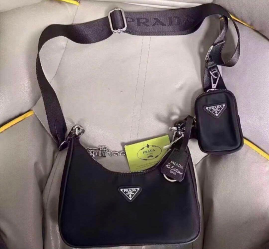 新品 プラダ　ノベルティ　ショルダーバッグ プラダ