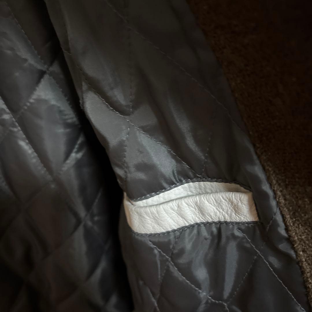 Columbia スタジャン ブラウン/ホワイト Mサイズ