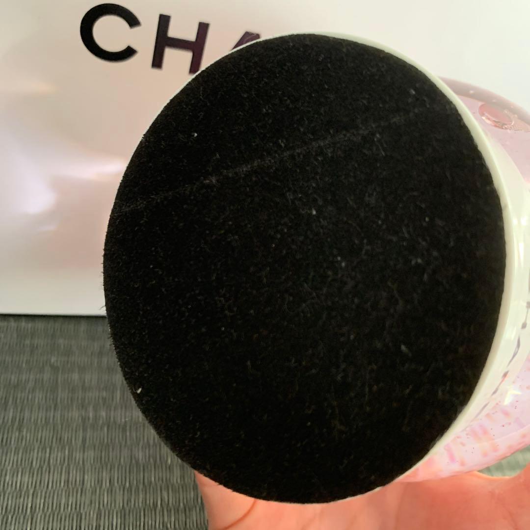 CHANEL スノードーム