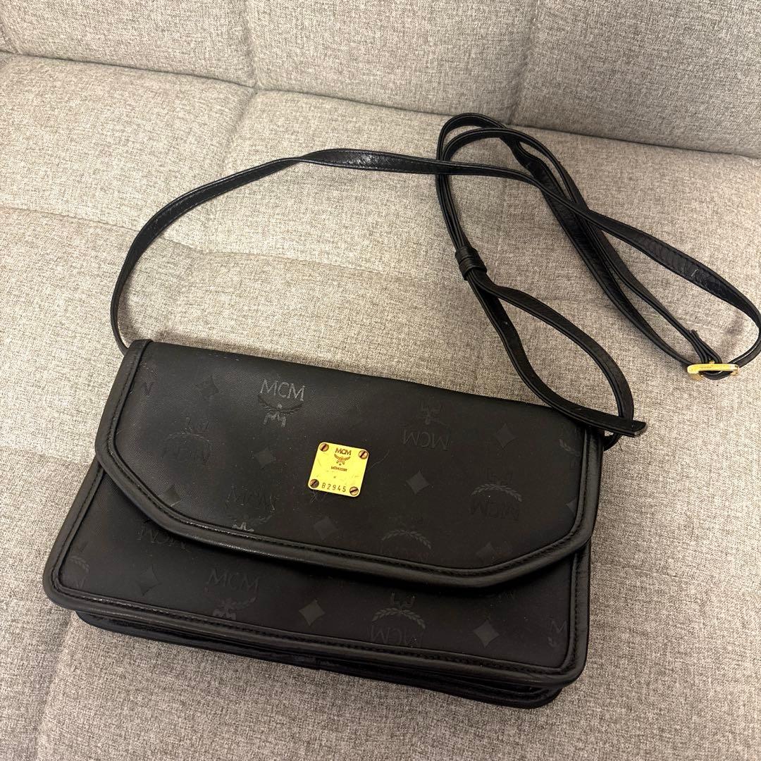 MCM ショルダーバッグ