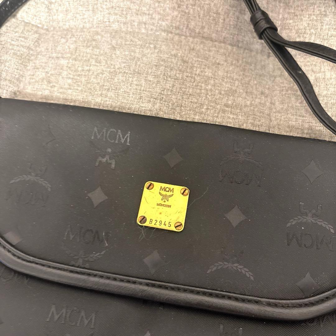 MCM ショルダーバッグ