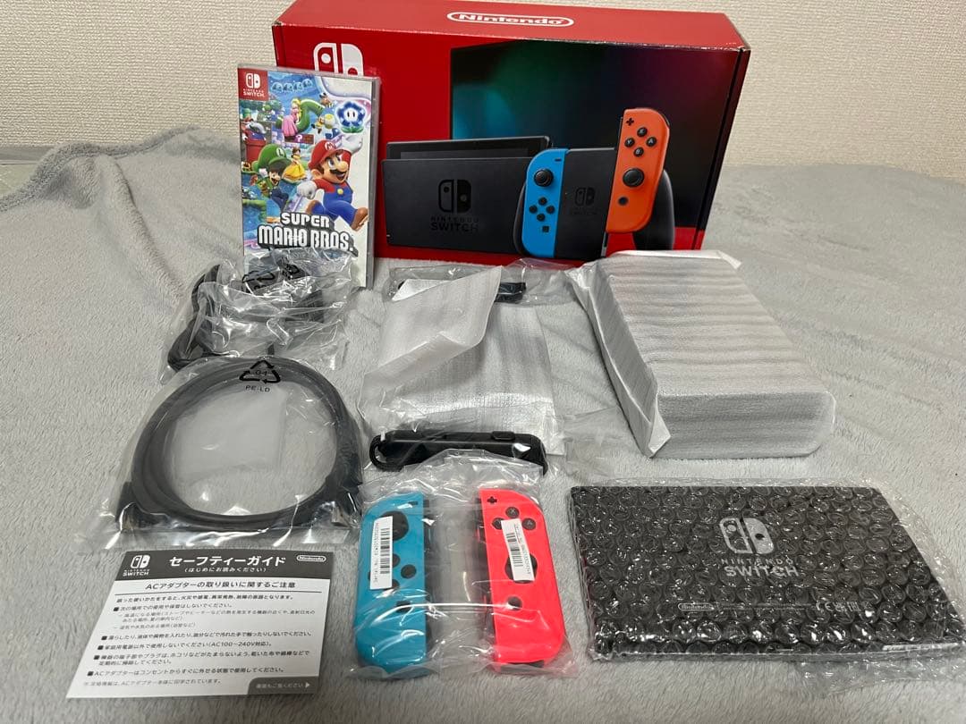 【新品未使用】Nintendo Switch ネオンブルー/レッド 本体