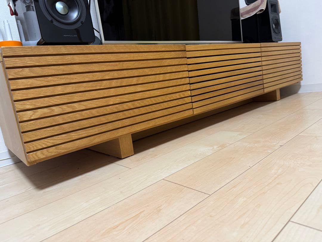 ころん　高級感　天然木のテレビ台　2/14まで