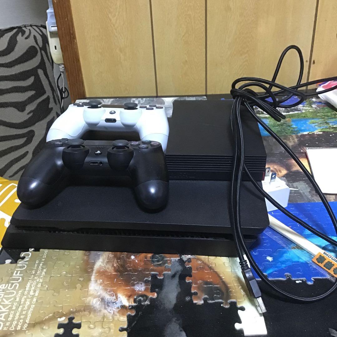 プレステ4&コントローラー2個&2テラ拡張HDD付き