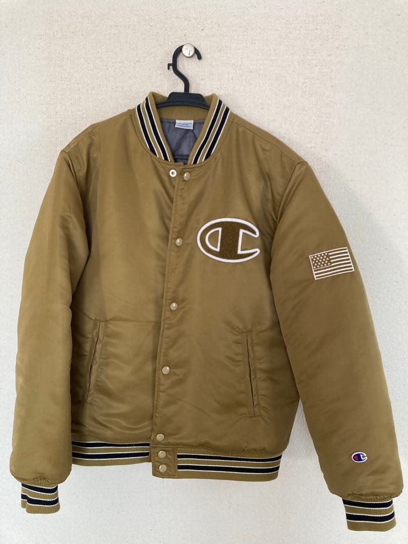 チャンピオン　スタジャン　Ｌ