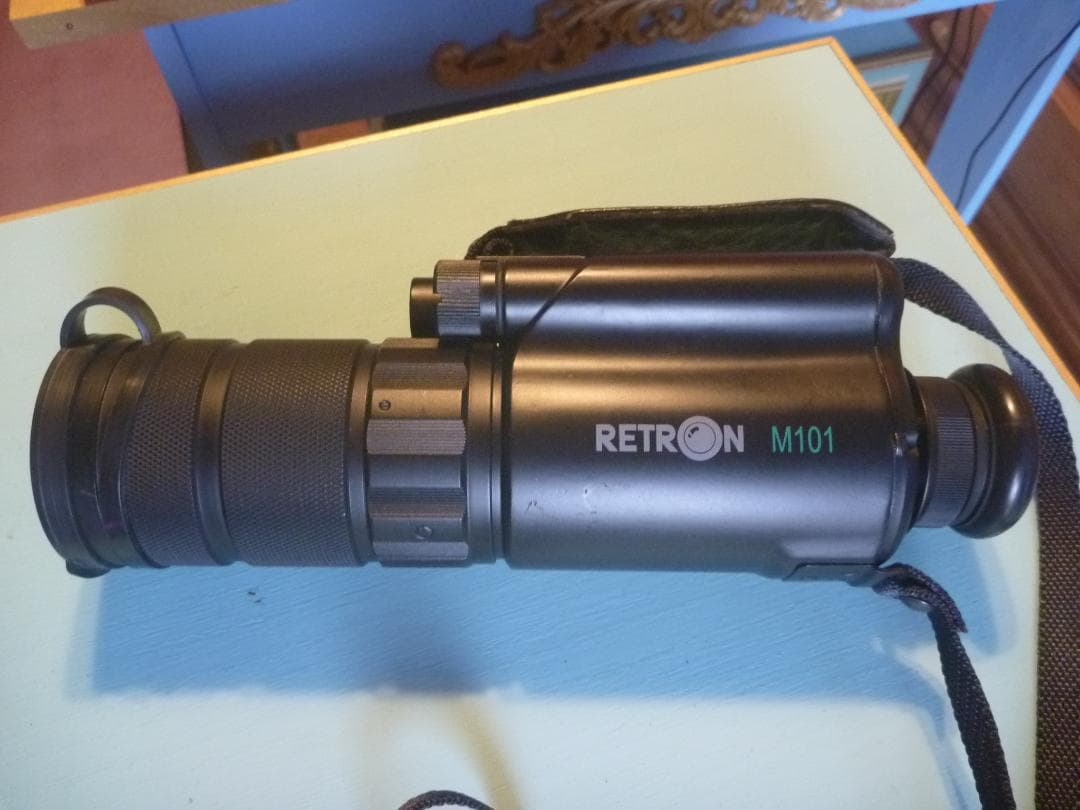 希少！ナイトビジョン ナイトスコープ 暗視眼鏡 RETRON M１０１