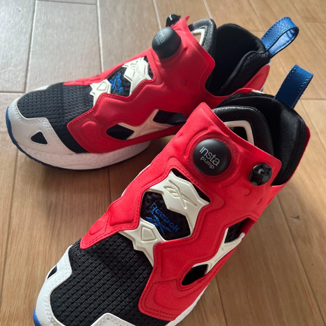 Reebok Instapump Fury レッド/ブラック