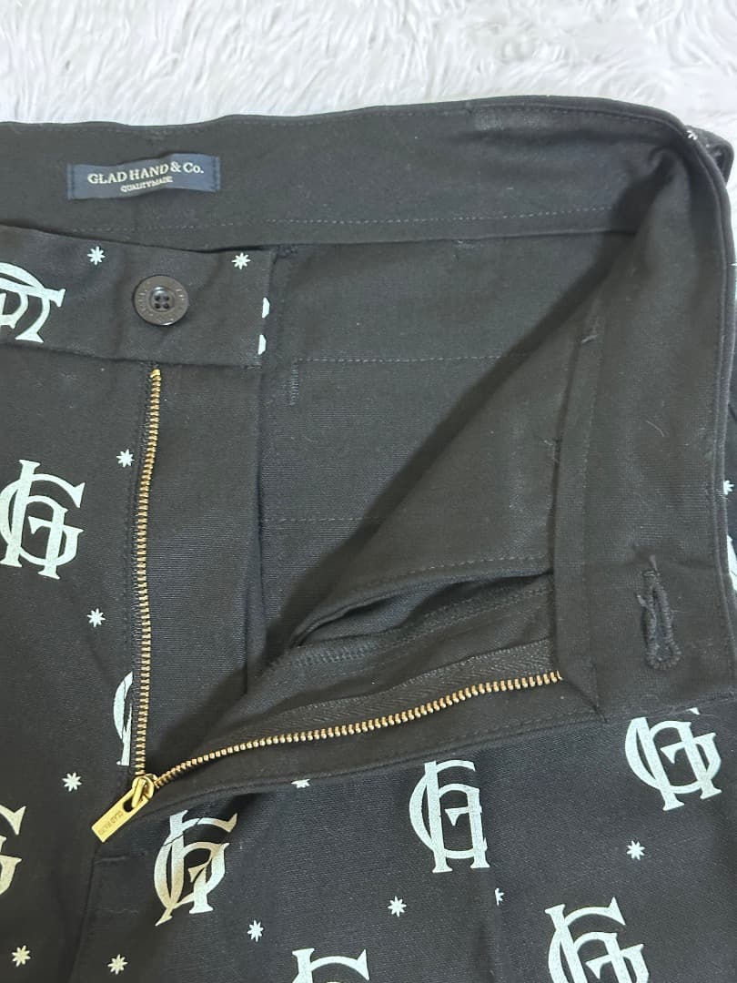 未使用タグ付 GLAD HAND FAMILY CREST 総柄 パンツ