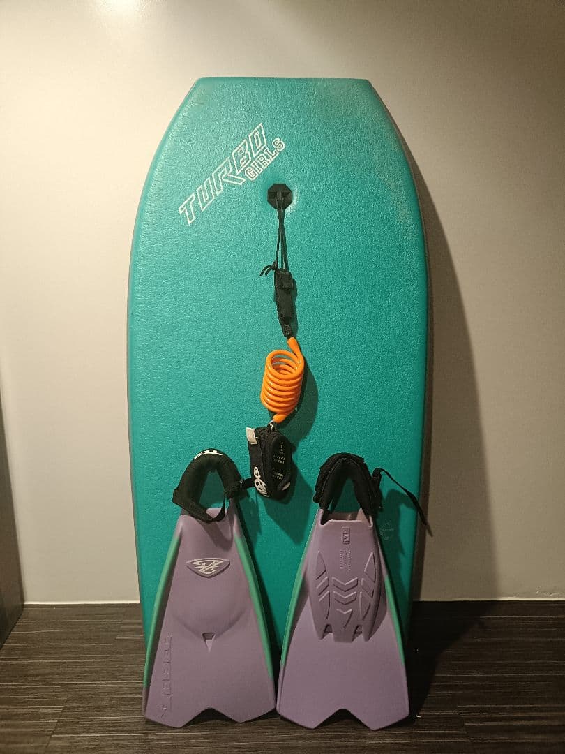 ボディボード　TURBO GIRLS ターボ ZEBEC フィンM