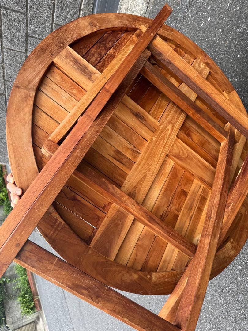 希少　木製　折り畳み　丸テーブル大　シンガポールで購入　6月22日迄の出品