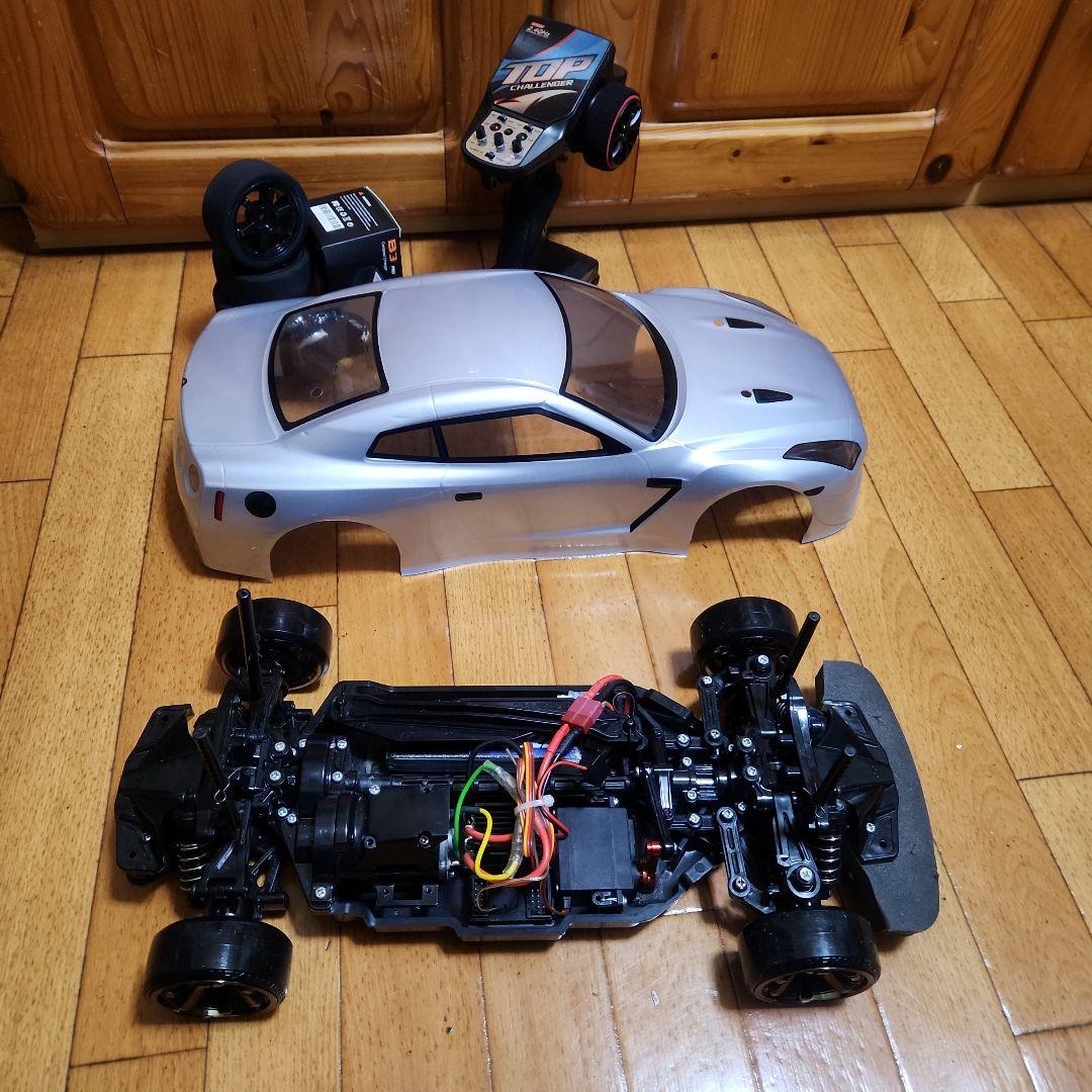 タミヤ ドリフト ラジコン フルセット　TT02　　銀色　35 ボディ　tt01