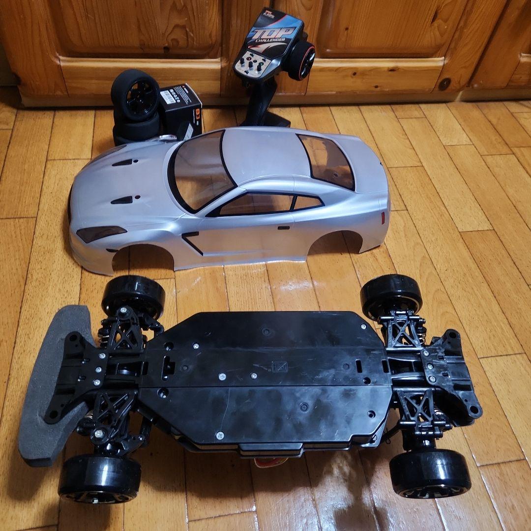 タミヤ ドリフト ラジコン フルセット　TT02　　銀色　35 ボディ　tt01