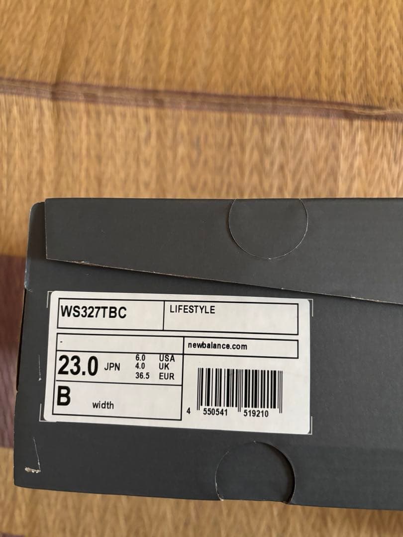 New Balance 327スニーカー ブラック　23cm 使用感ほぼなし