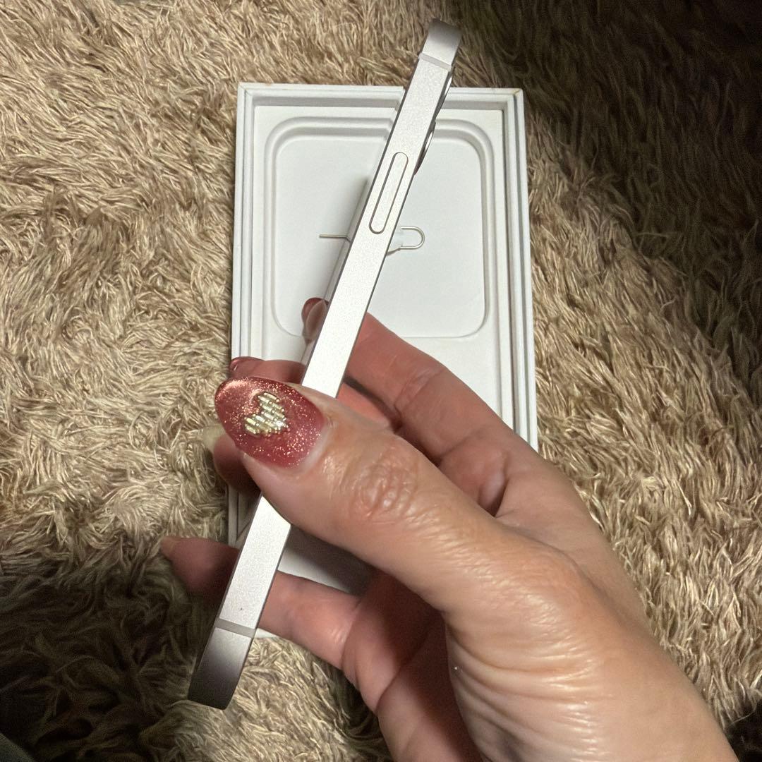 携帯電話本体 iPhone12