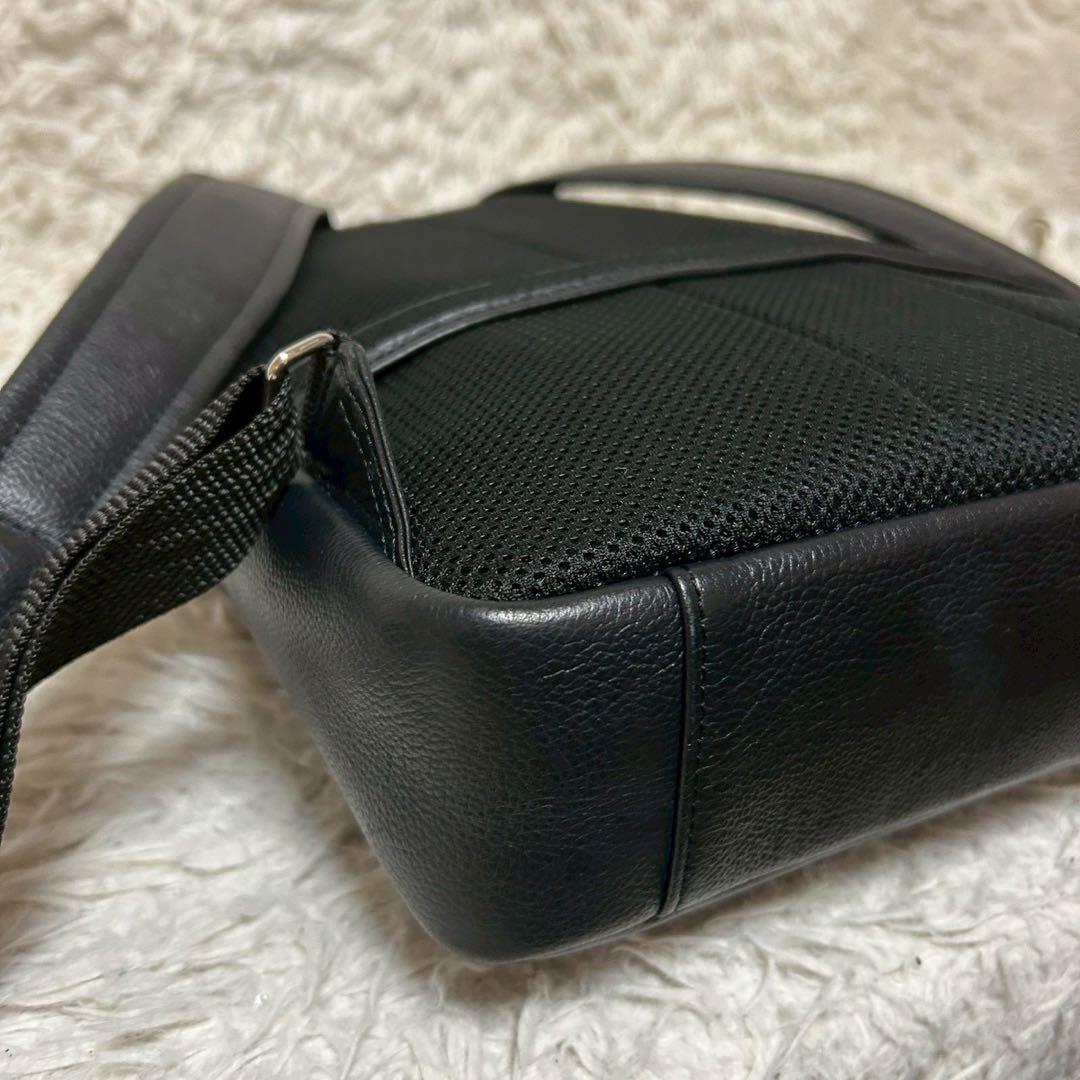 未使用級✨ビジネスレザーファクトリー スリムバックパック ビジネスバッグ