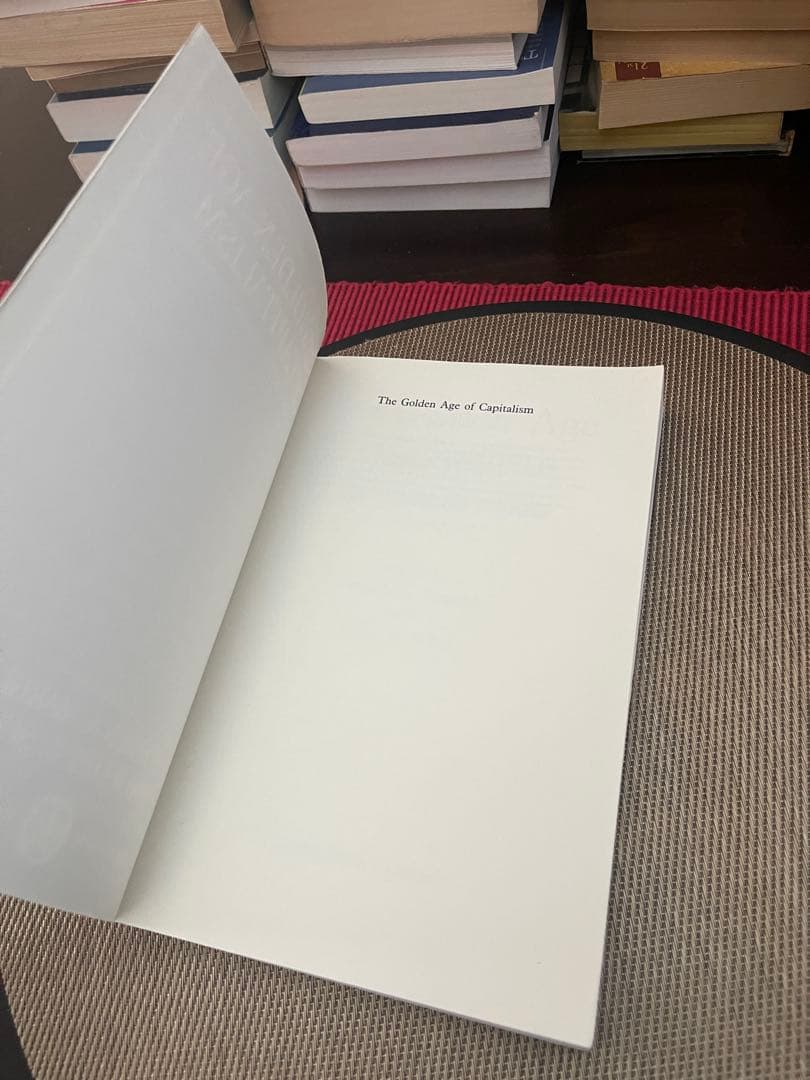 洋書 The Golden Age of Capitalism