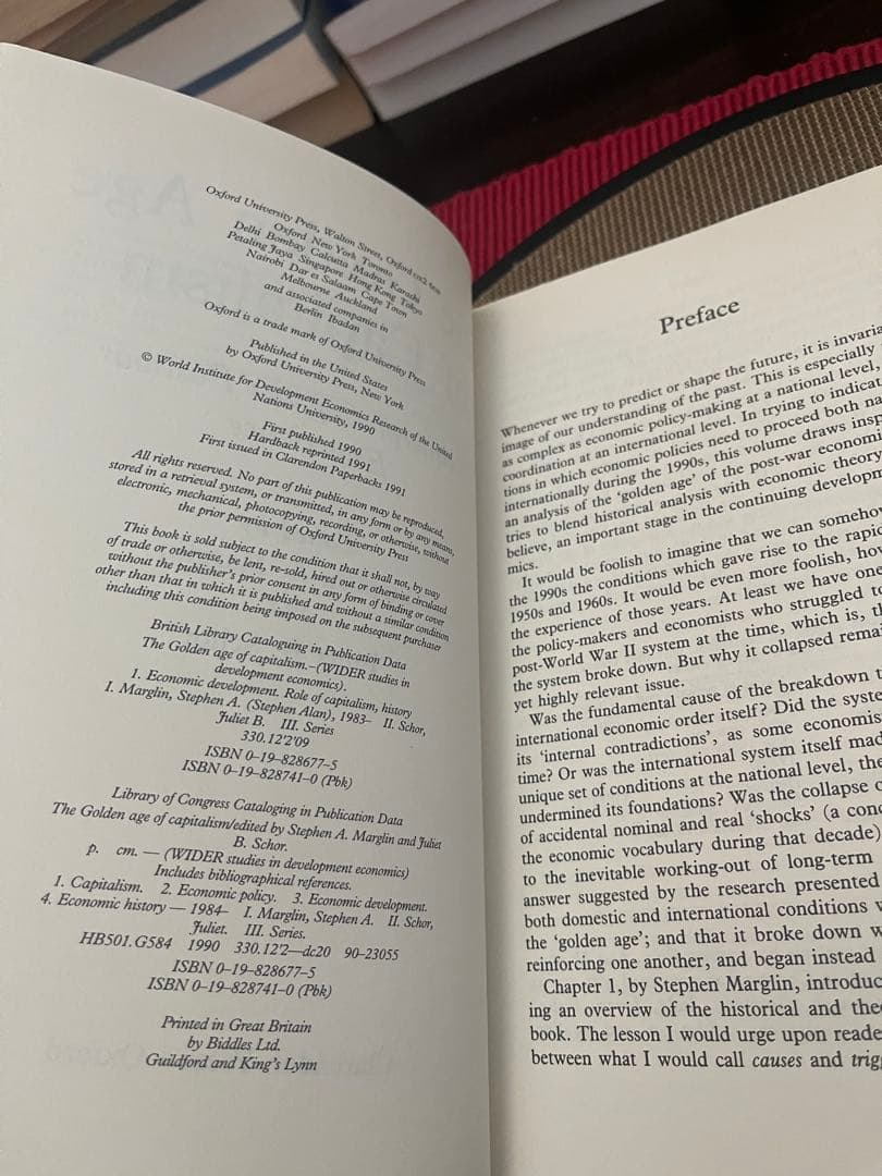 洋書 The Golden Age of Capitalism