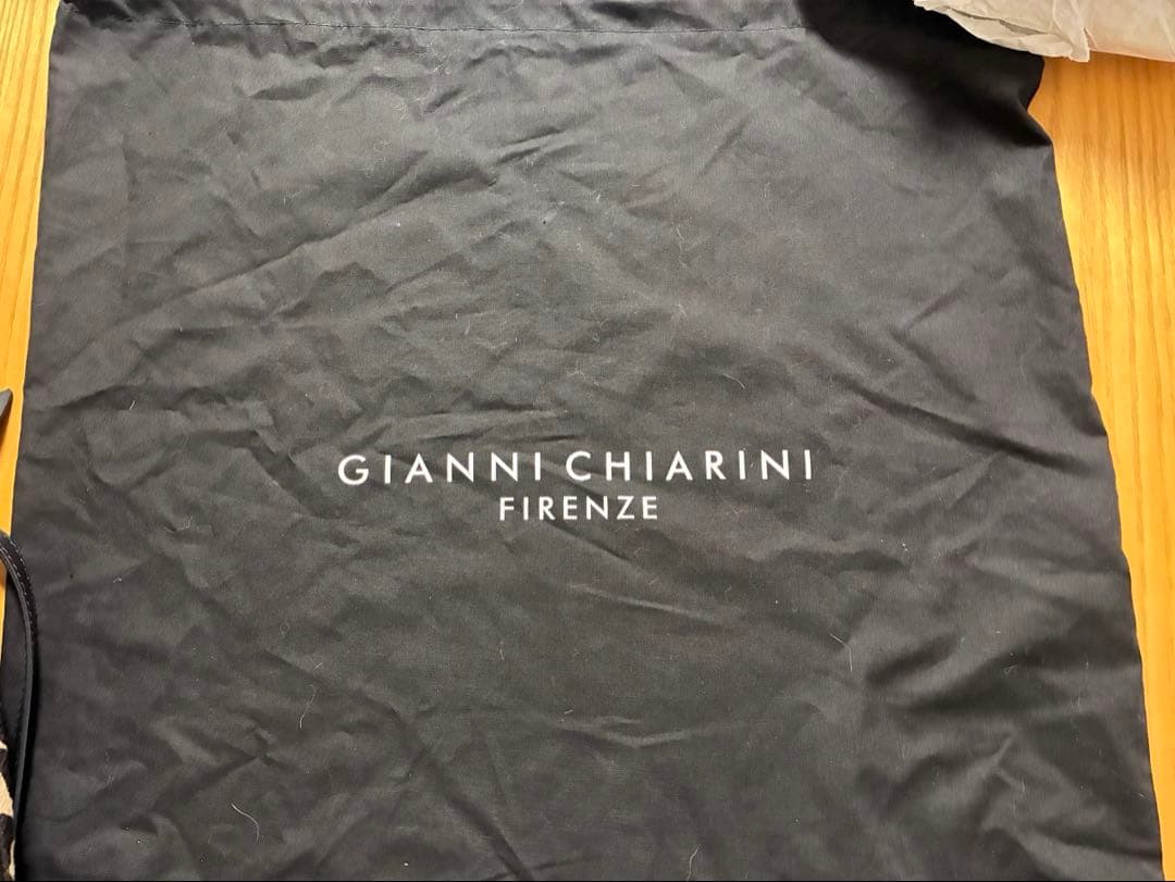 ジャンニキャリーニ　ヒョウ柄ショルダーバッグ