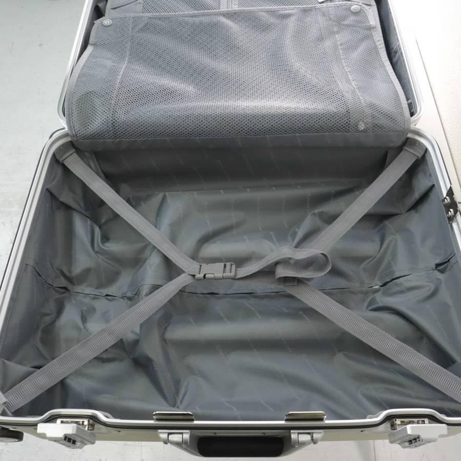 スイスミリタリー スーツケース 白 プレミアム Cタイプ 64L 24インチ