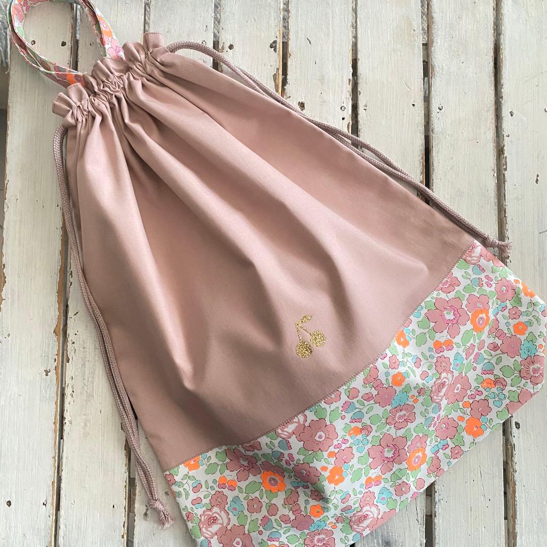 a様⭐︎リバティプリント使用×さくらんぼワッペンレッスンバッグ他オーダー