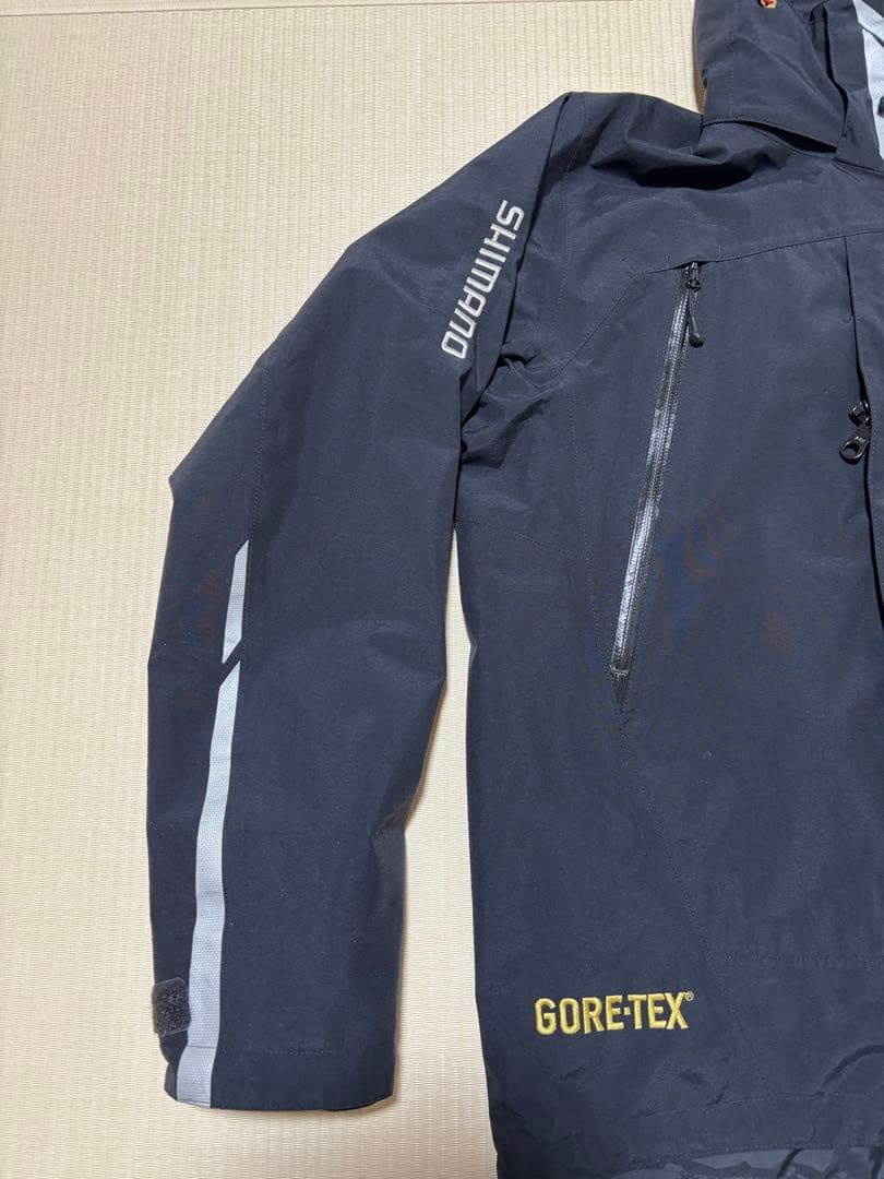 シマノ　ネクサス　ゴアテックス　防寒着