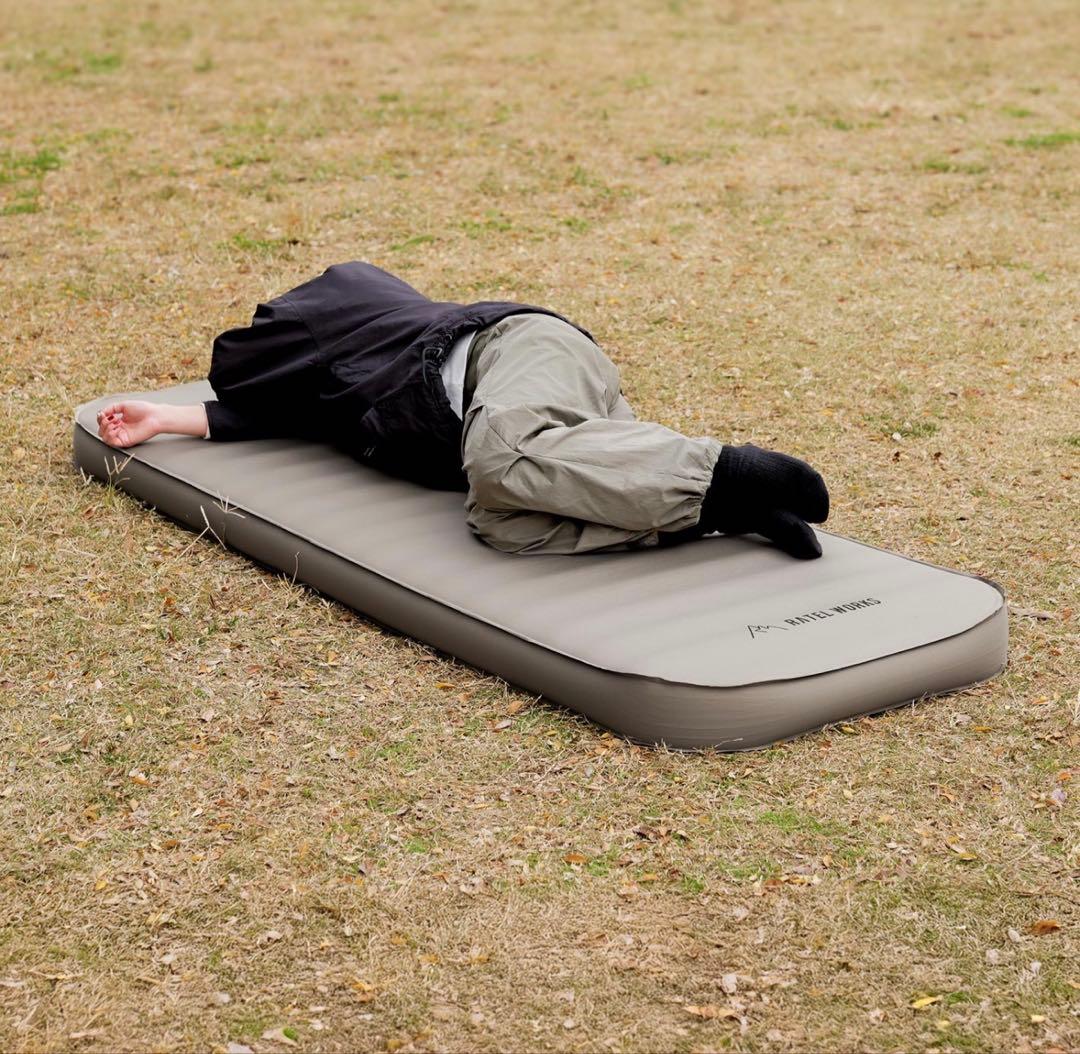 ラーテルワークス 10cm R値7.7インフレーターマットポンプ自動膨張シングル