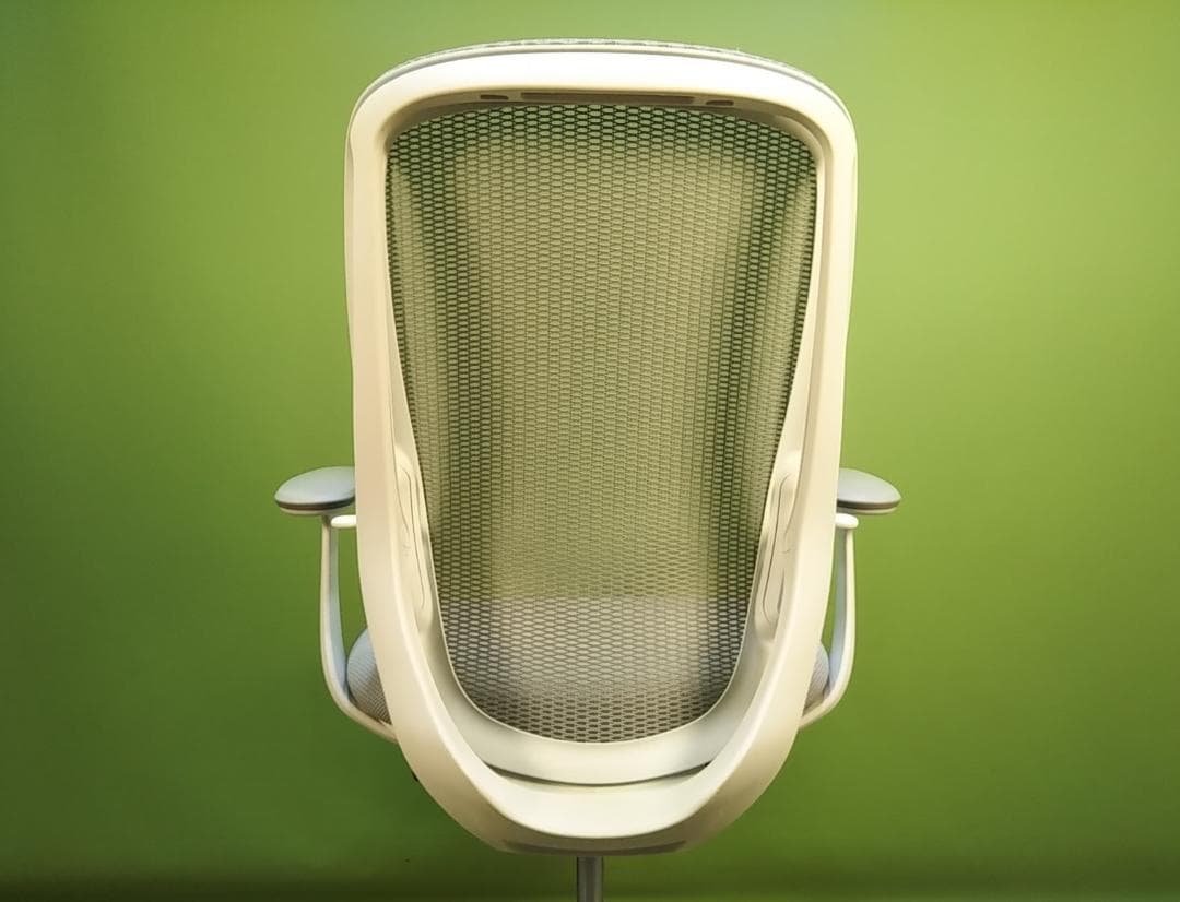 bn　オカムラ　シルフィーチェア　前傾機能　ハイバック　メッシュタイプ　中古