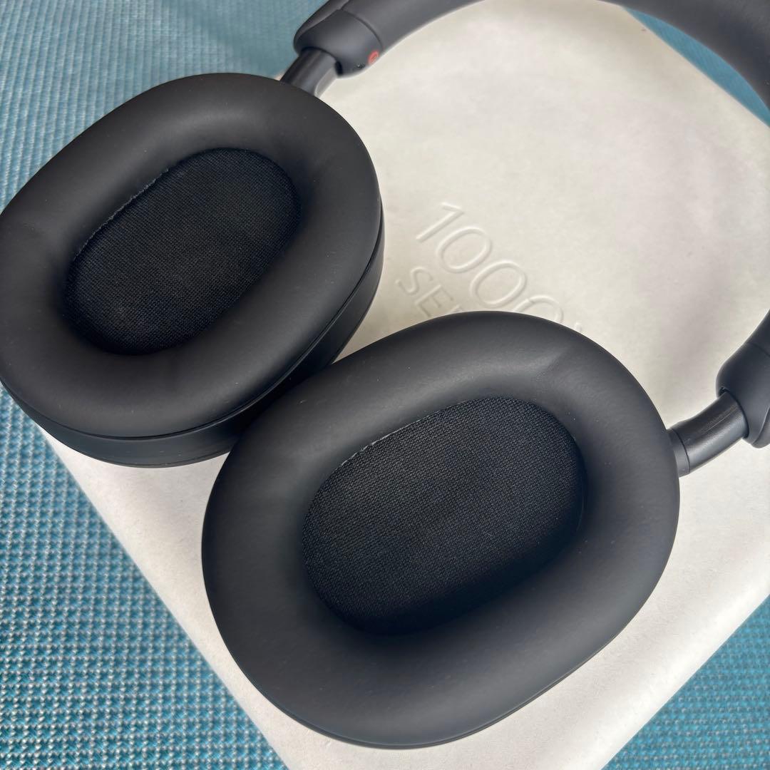 高音質ヘッドホン＊WH-1000XM5 BLACK ＊ SONY